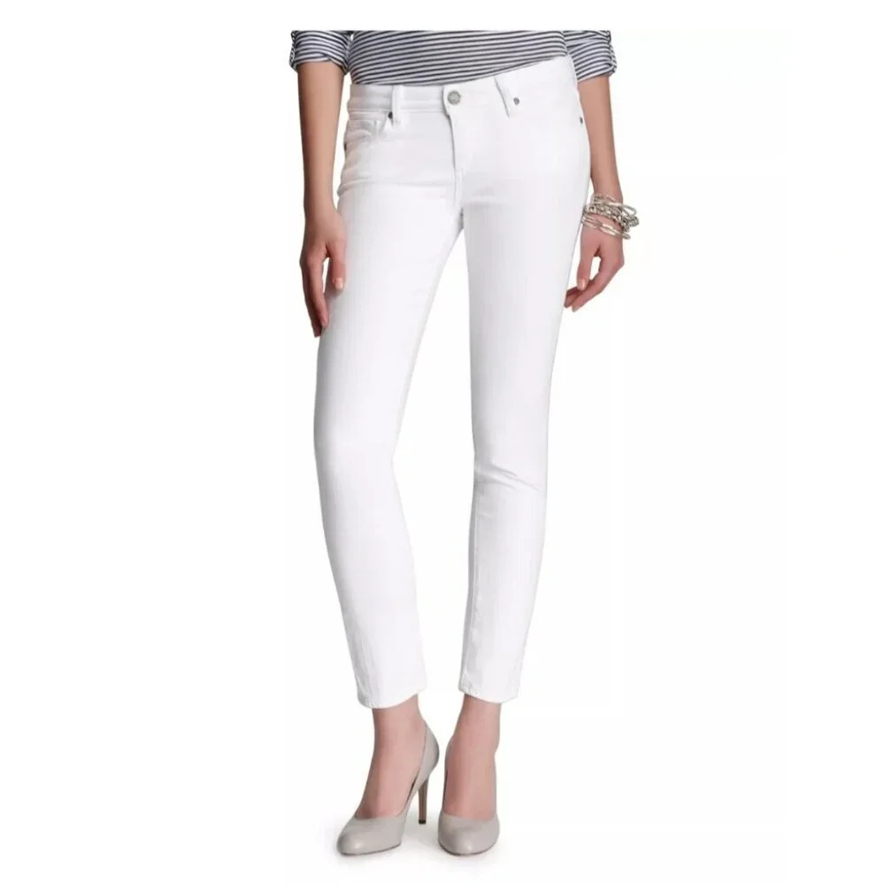 PAIGE  Skyline Ankle Peg Jeans in Optic White